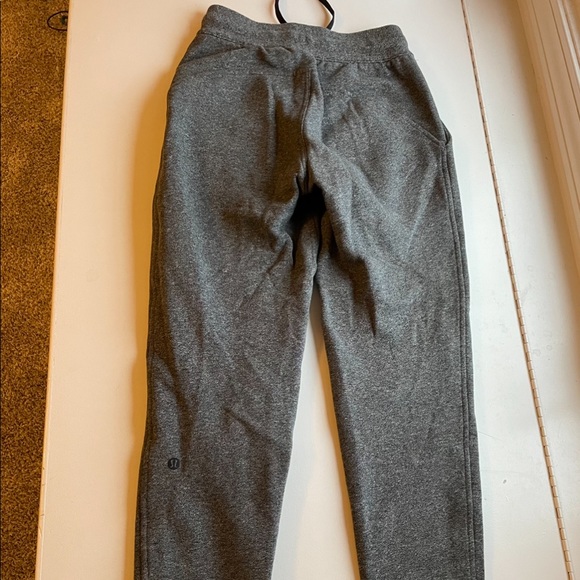 Lululemon gray scuba joggers - Picture 3 of 4